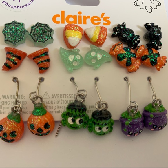 New Claire’s Spooky Glow-in-the-Dark Halloween Earrings Set - Picture 3 of 7